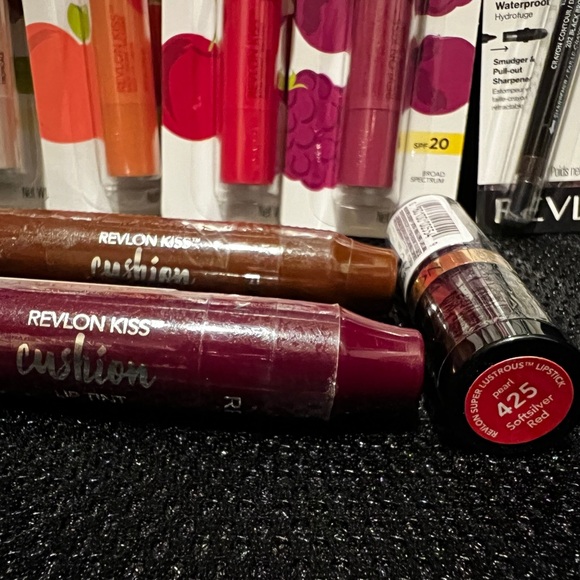 Revlon bundle - Picture 2 of 2